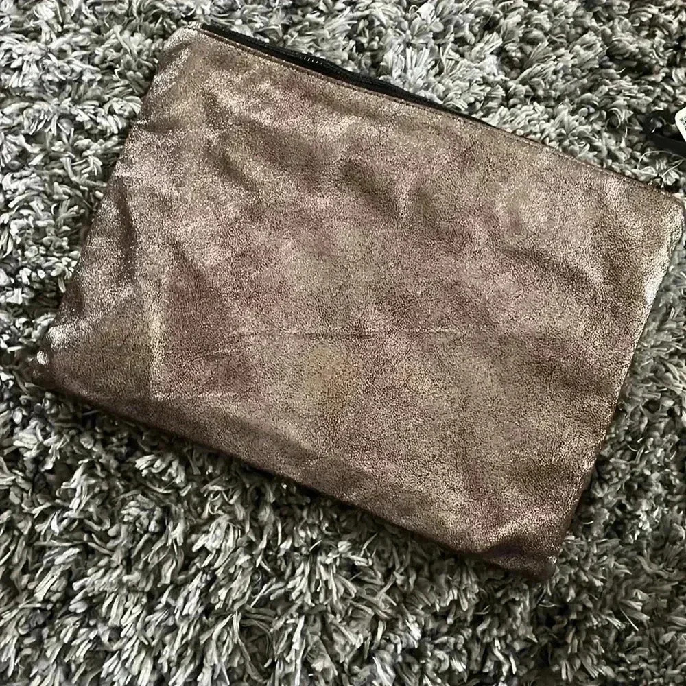 Zara Selfie Clutch - Picture 4 of 6
